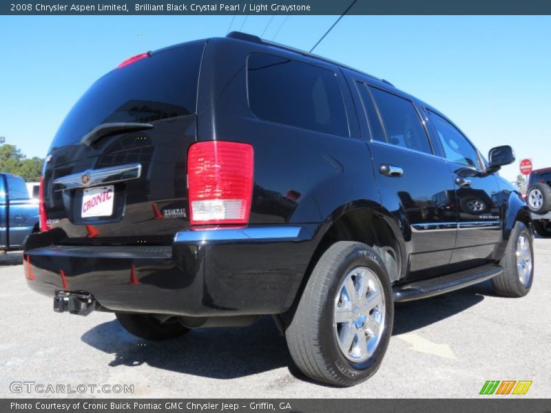 Brilliant Black Crystal Pearl / Light Graystone 2008 Chrysler Aspen Limited