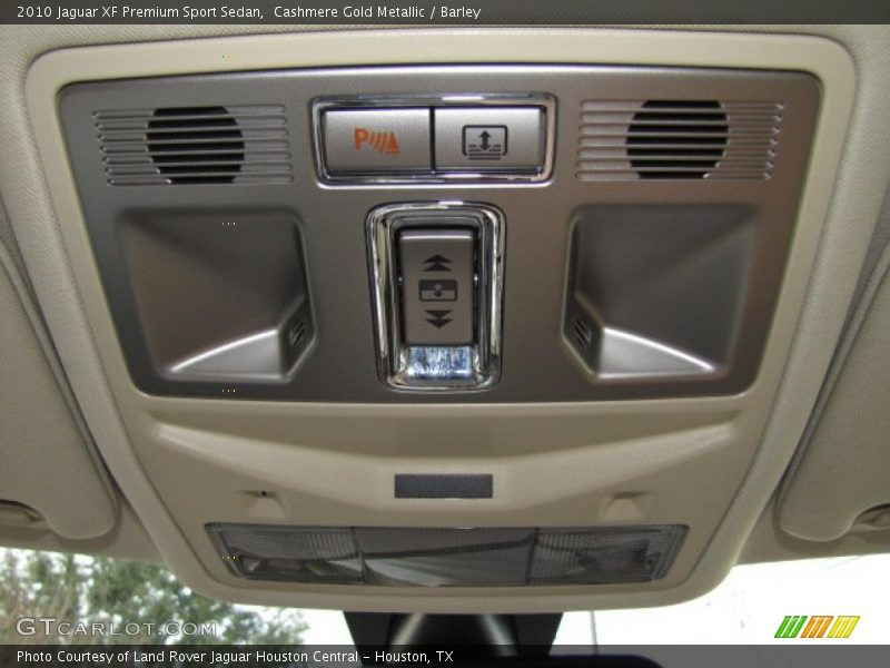 Controls of 2010 XF Premium Sport Sedan
