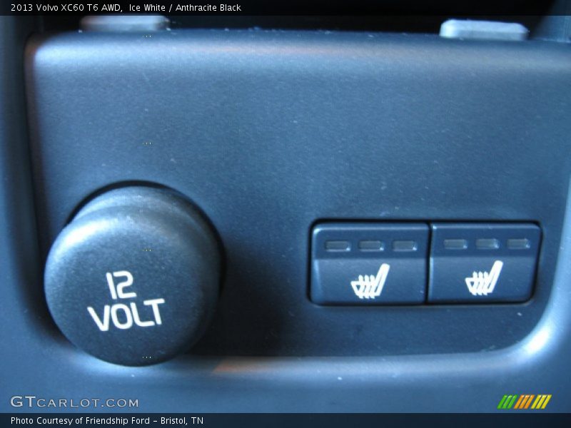 Ice White / Anthracite Black 2013 Volvo XC60 T6 AWD