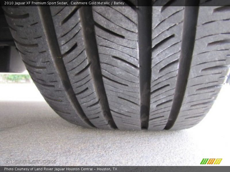 Cashmere Gold Metallic / Barley 2010 Jaguar XF Premium Sport Sedan