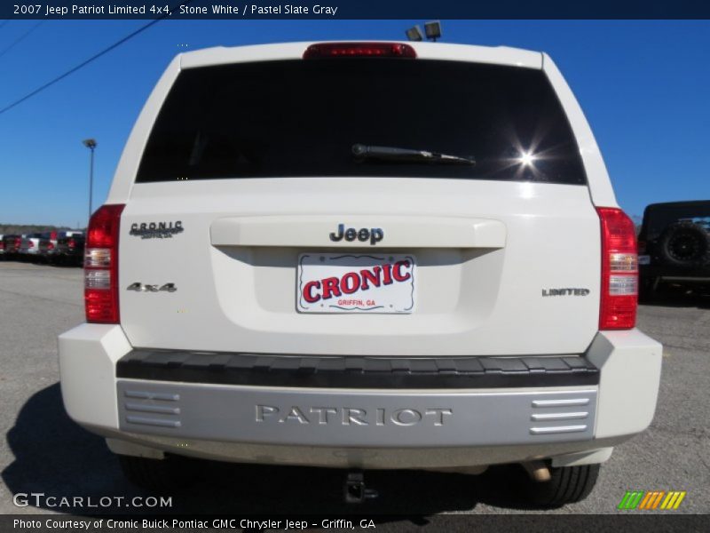 Stone White / Pastel Slate Gray 2007 Jeep Patriot Limited 4x4