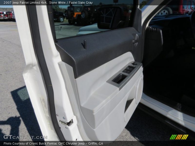 Stone White / Pastel Slate Gray 2007 Jeep Patriot Limited 4x4