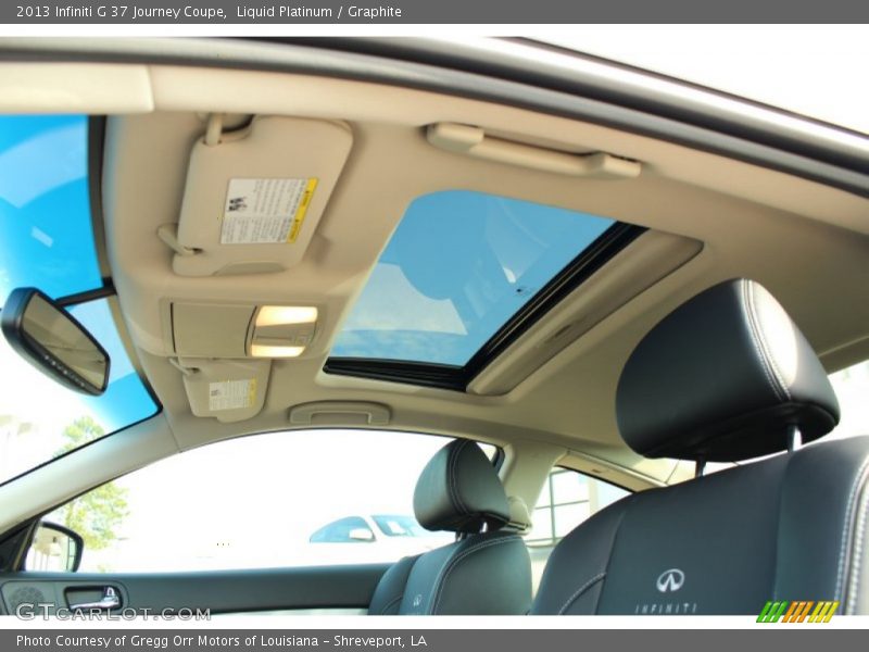 Sunroof of 2013 G 37 Journey Coupe