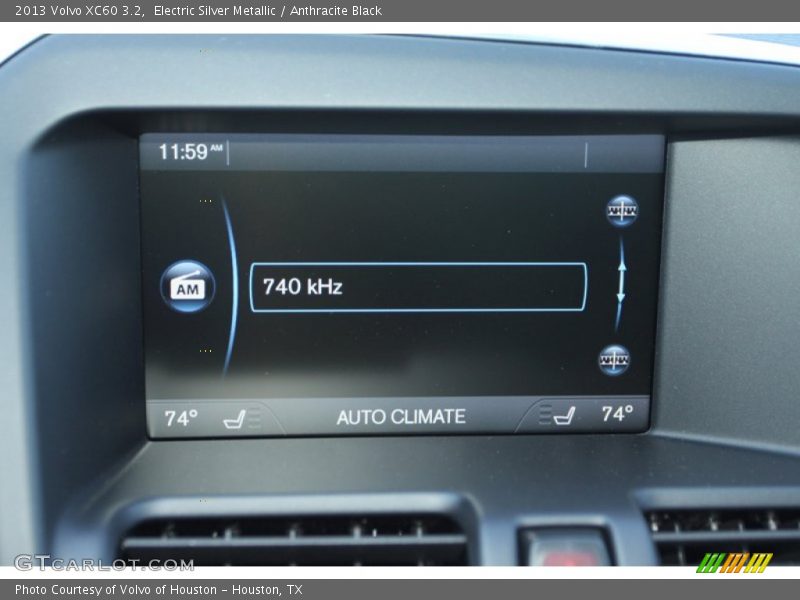 Electric Silver Metallic / Anthracite Black 2013 Volvo XC60 3.2