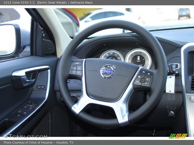  2013 XC60 3.2 Steering Wheel