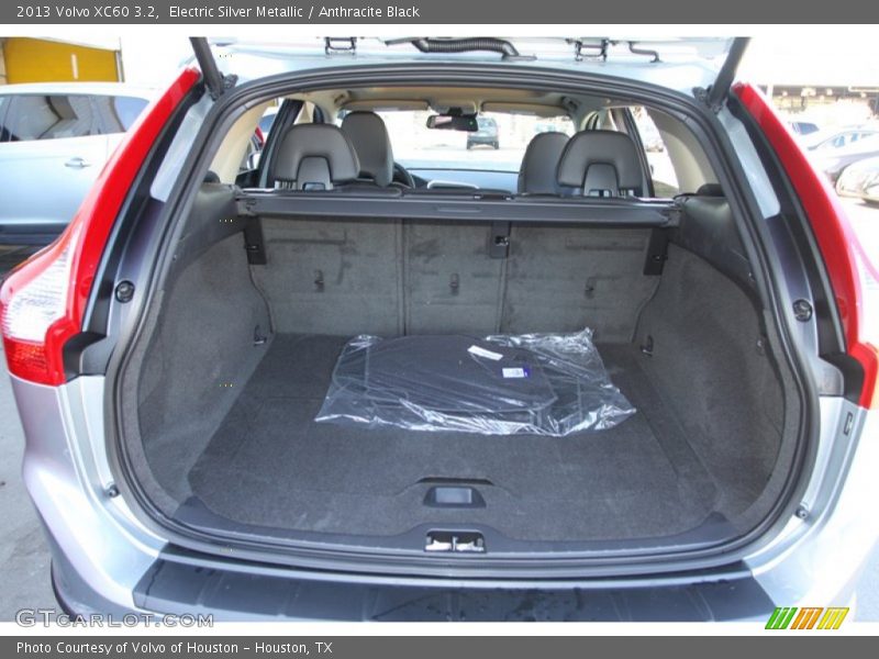  2013 XC60 3.2 Trunk