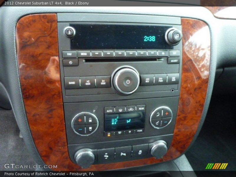 Black / Ebony 2012 Chevrolet Suburban LT 4x4