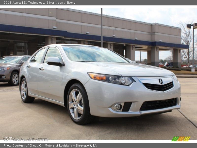 Front 3/4 View of 2013 TSX Technology