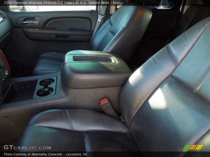 Summit White / Ebony 2009 Chevrolet Silverado 2500HD LTZ Crew Cab 4x4