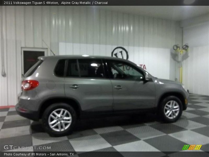 Alpine Gray Metallic / Charcoal 2011 Volkswagen Tiguan S 4Motion