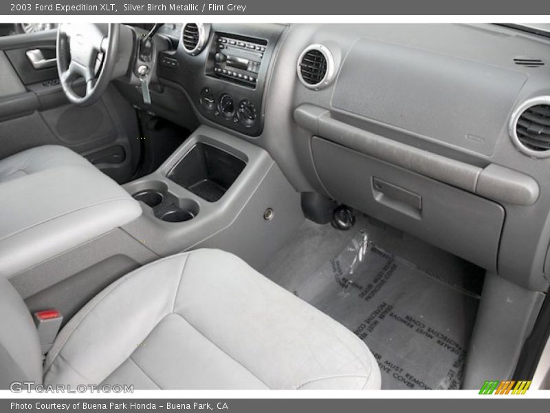 Silver Birch Metallic / Flint Grey 2003 Ford Expedition XLT