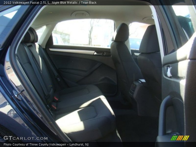 Night Blue Metallic / Titan Black 2012 Volkswagen Passat 2.5L S