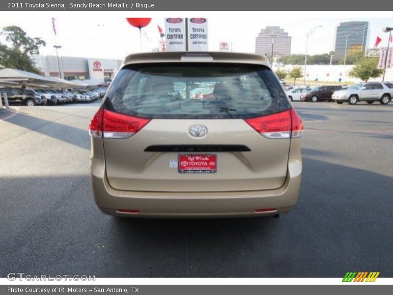 Sandy Beach Metallic / Bisque 2011 Toyota Sienna