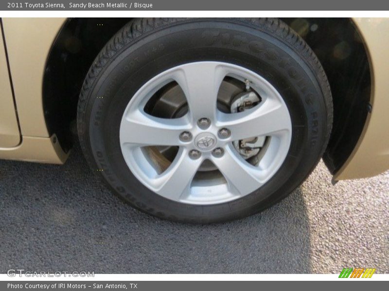 Sandy Beach Metallic / Bisque 2011 Toyota Sienna