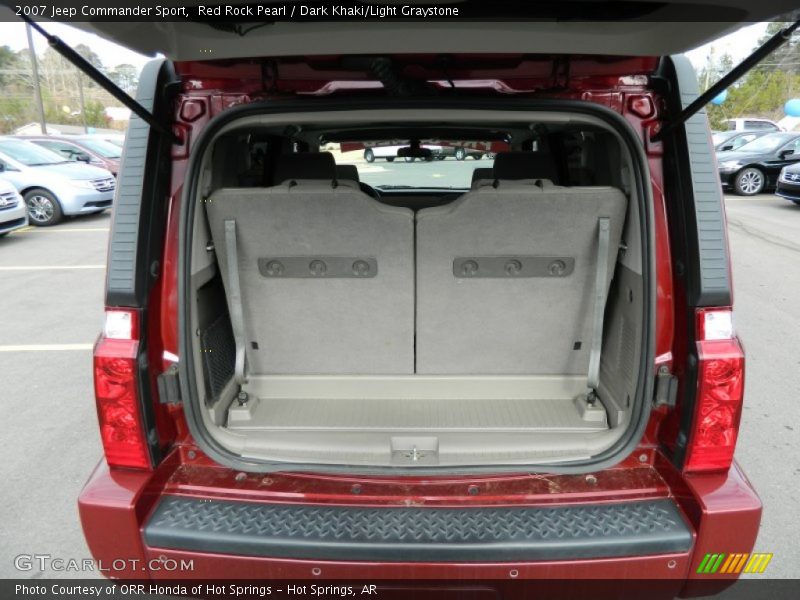 Red Rock Pearl / Dark Khaki/Light Graystone 2007 Jeep Commander Sport