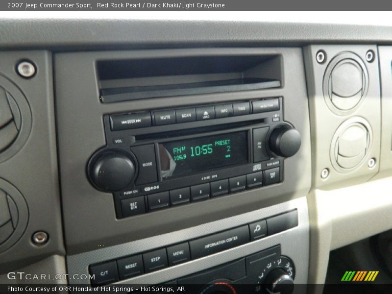 Audio System of 2007 Commander Sport