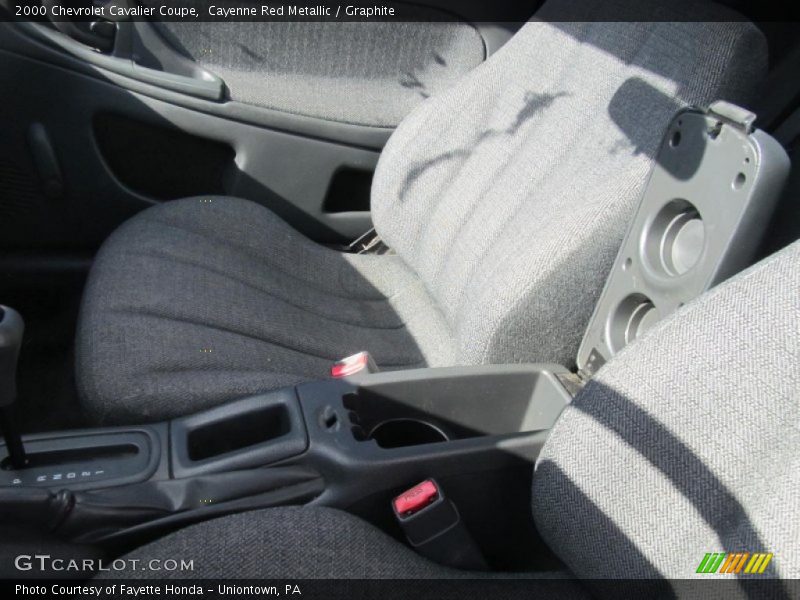 Cayenne Red Metallic / Graphite 2000 Chevrolet Cavalier Coupe
