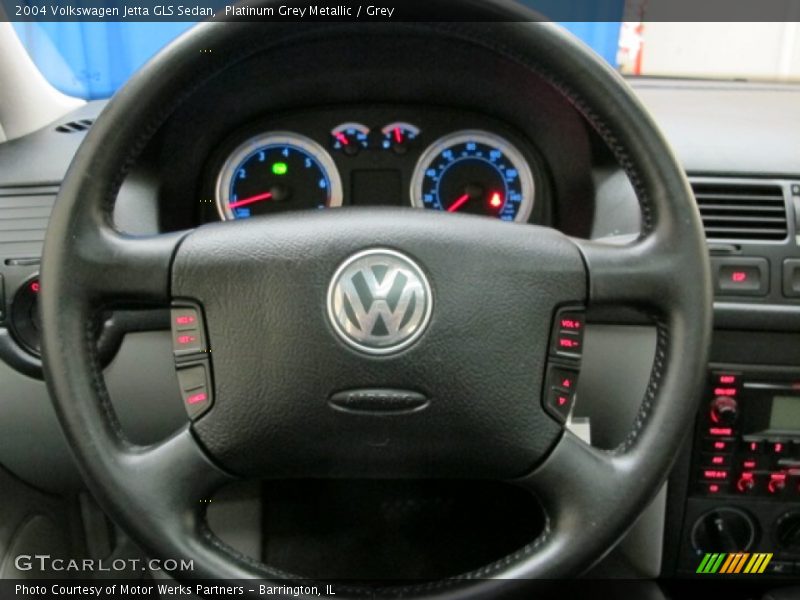 Platinum Grey Metallic / Grey 2004 Volkswagen Jetta GLS Sedan