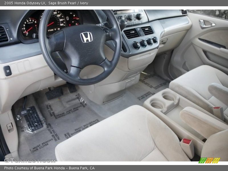 Ivory Interior - 2005 Odyssey LX 