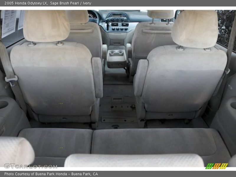 Sage Brush Pearl / Ivory 2005 Honda Odyssey LX