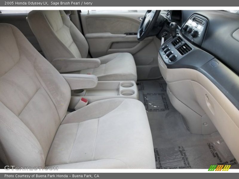 Sage Brush Pearl / Ivory 2005 Honda Odyssey LX