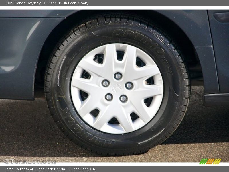 Sage Brush Pearl / Ivory 2005 Honda Odyssey LX