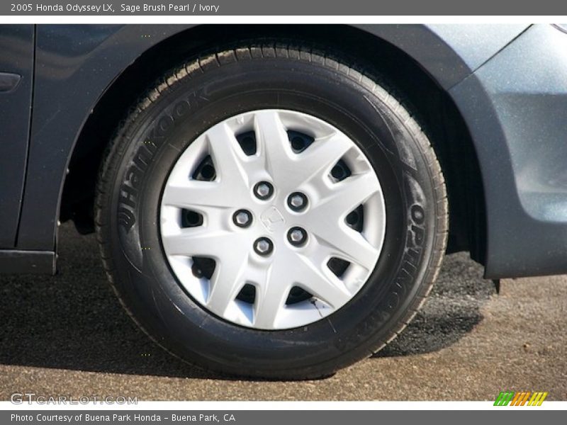 Sage Brush Pearl / Ivory 2005 Honda Odyssey LX
