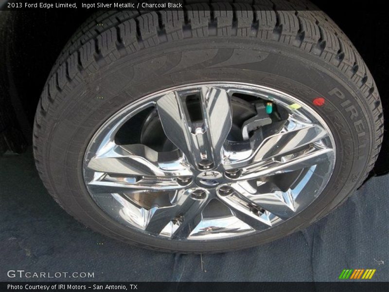 Ingot Silver Metallic / Charcoal Black 2013 Ford Edge Limited