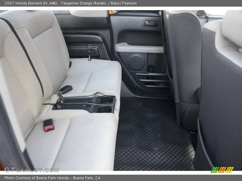 Tangerine Orange Metallic / Black/Titanium 2007 Honda Element EX AWD