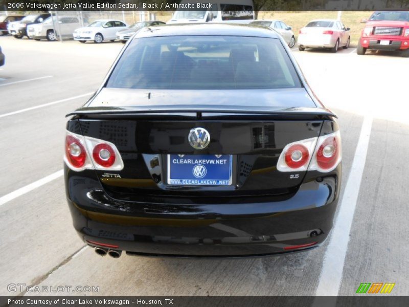 Black / Anthracite Black 2006 Volkswagen Jetta Value Edition Sedan