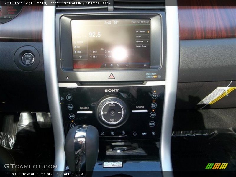 Ingot Silver Metallic / Charcoal Black 2013 Ford Edge Limited