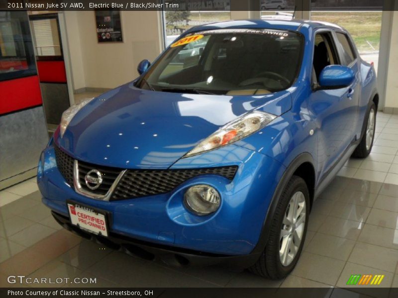 Electric Blue / Black/Silver Trim 2011 Nissan Juke SV AWD