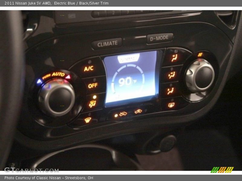 Electric Blue / Black/Silver Trim 2011 Nissan Juke SV AWD