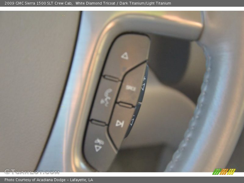 White Diamond Tricoat / Dark Titanium/Light Titanium 2009 GMC Sierra 1500 SLT Crew Cab