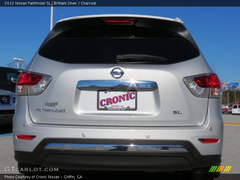 Brilliant Silver / Charcoal 2013 Nissan Pathfinder SL