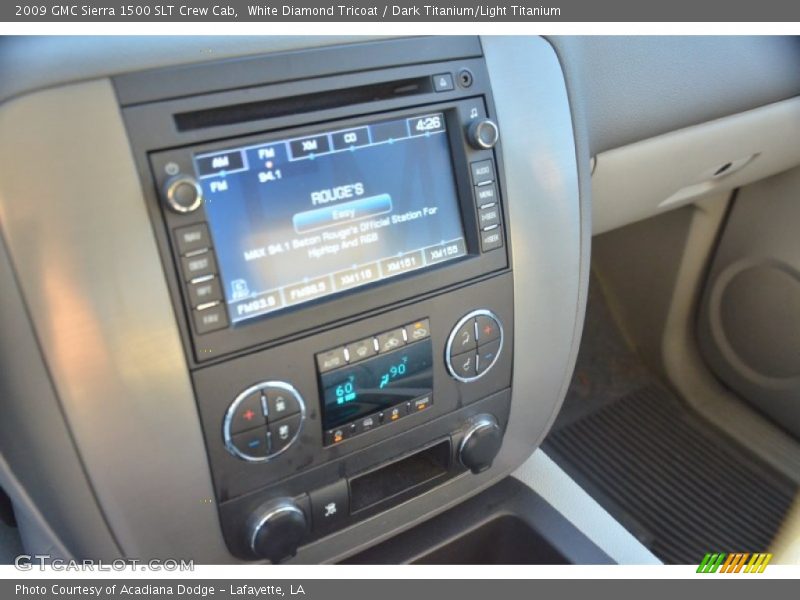 White Diamond Tricoat / Dark Titanium/Light Titanium 2009 GMC Sierra 1500 SLT Crew Cab