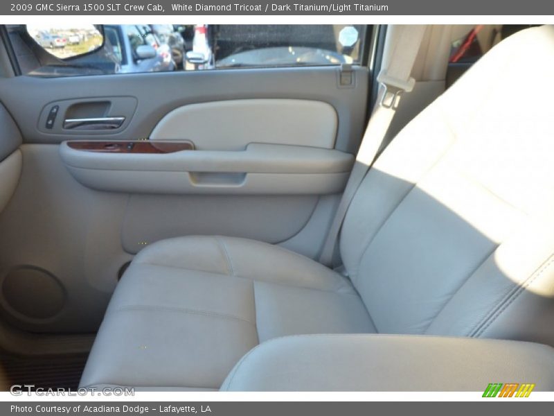 White Diamond Tricoat / Dark Titanium/Light Titanium 2009 GMC Sierra 1500 SLT Crew Cab