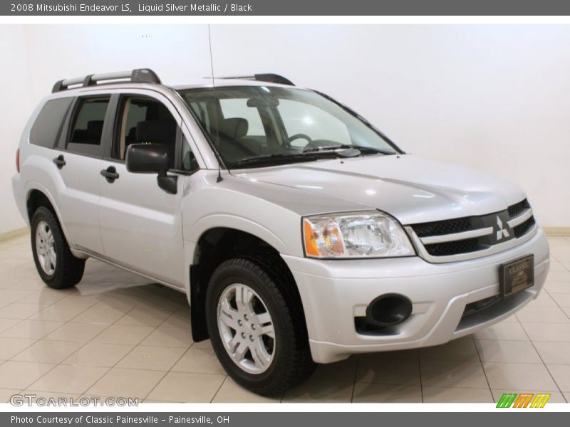 Front 3/4 View of 2008 Endeavor LS