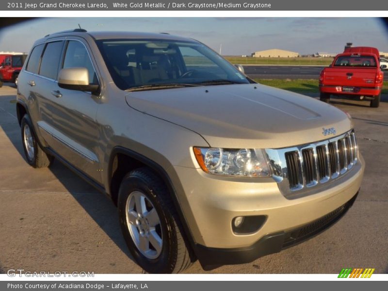 White Gold Metallic / Dark Graystone/Medium Graystone 2011 Jeep Grand Cherokee Laredo
