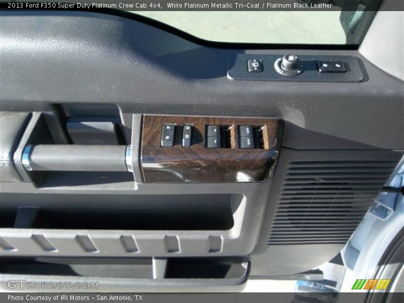 White Platinum Metallic Tri-Coat / Platinum Black Leather 2013 Ford F350 Super Duty Platinum Crew Cab 4x4