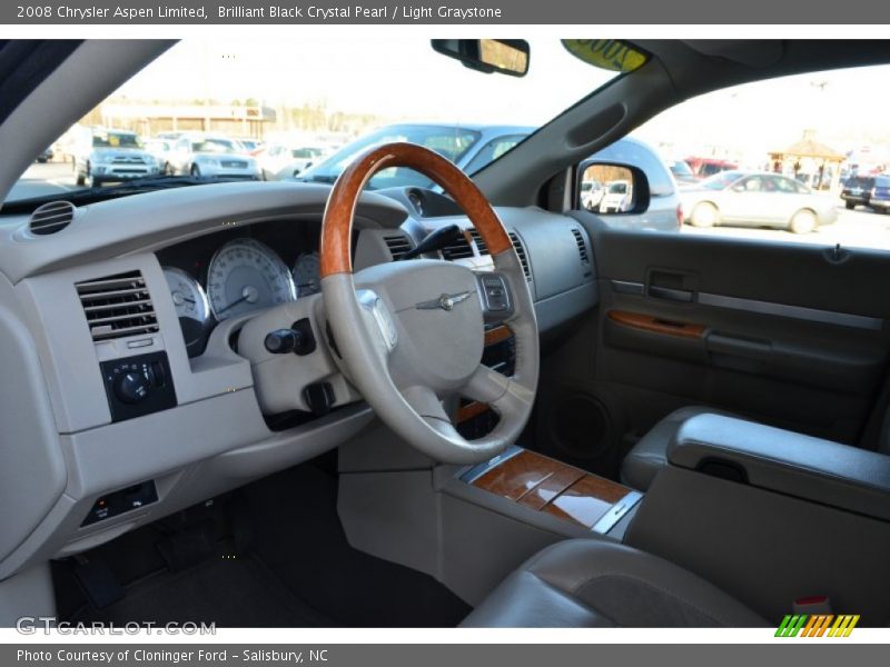 Brilliant Black Crystal Pearl / Light Graystone 2008 Chrysler Aspen Limited