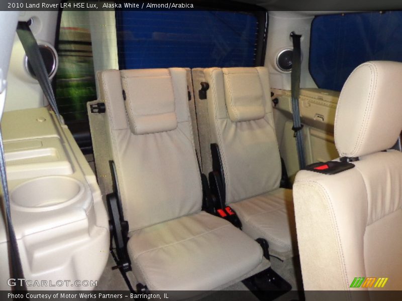 Alaska White / Almond/Arabica 2010 Land Rover LR4 HSE Lux