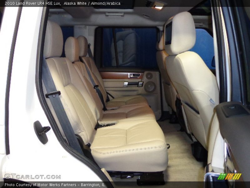 Alaska White / Almond/Arabica 2010 Land Rover LR4 HSE Lux