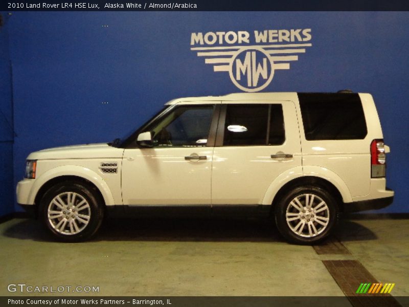 Alaska White / Almond/Arabica 2010 Land Rover LR4 HSE Lux