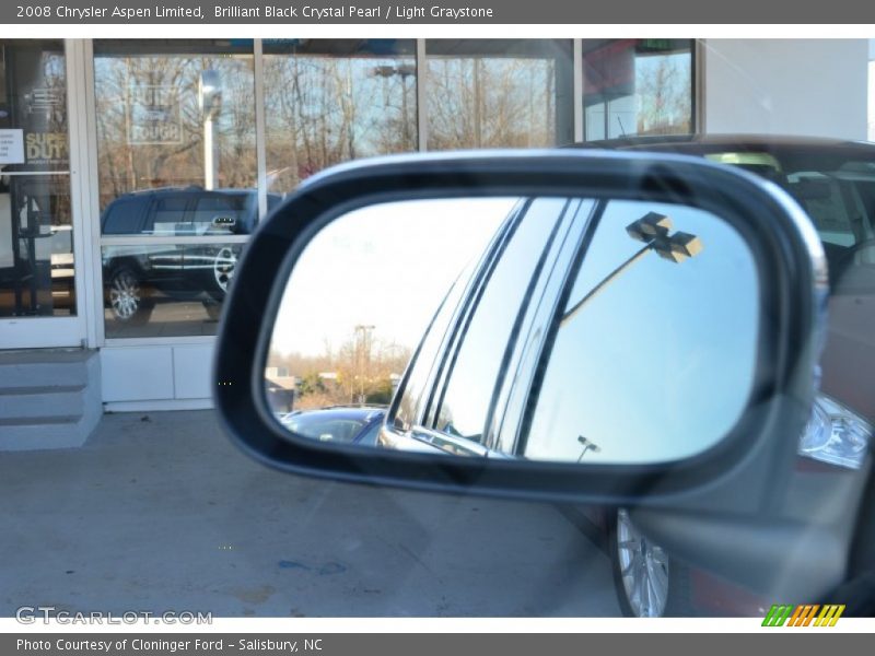 Brilliant Black Crystal Pearl / Light Graystone 2008 Chrysler Aspen Limited