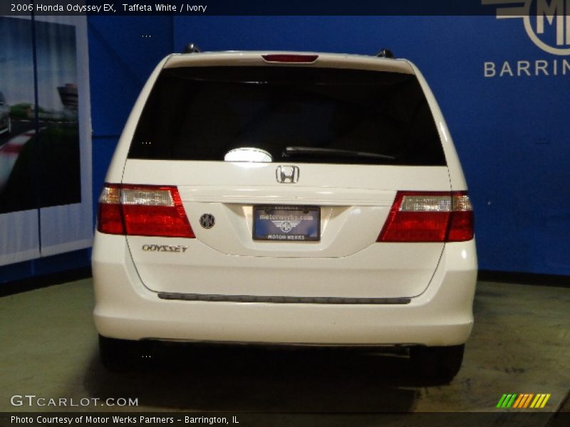 Taffeta White / Ivory 2006 Honda Odyssey EX