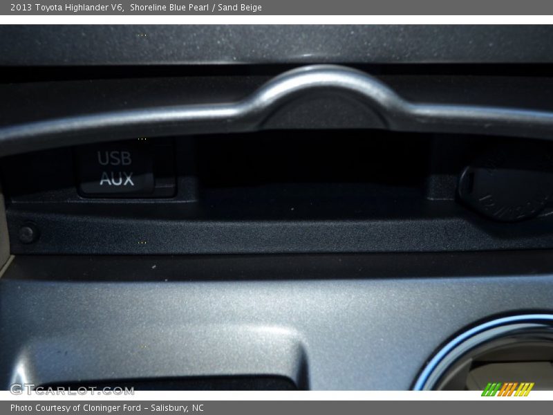 Shoreline Blue Pearl / Sand Beige 2013 Toyota Highlander V6