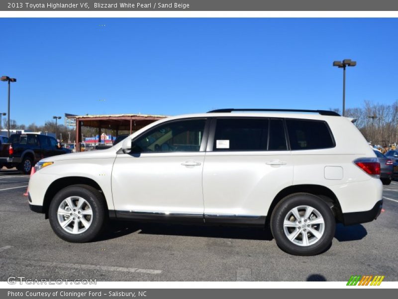 Blizzard White Pearl / Sand Beige 2013 Toyota Highlander V6