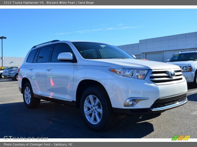 Blizzard White Pearl / Sand Beige 2013 Toyota Highlander V6