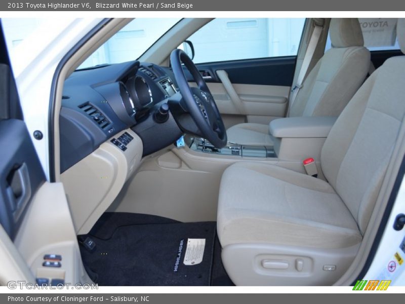Blizzard White Pearl / Sand Beige 2013 Toyota Highlander V6